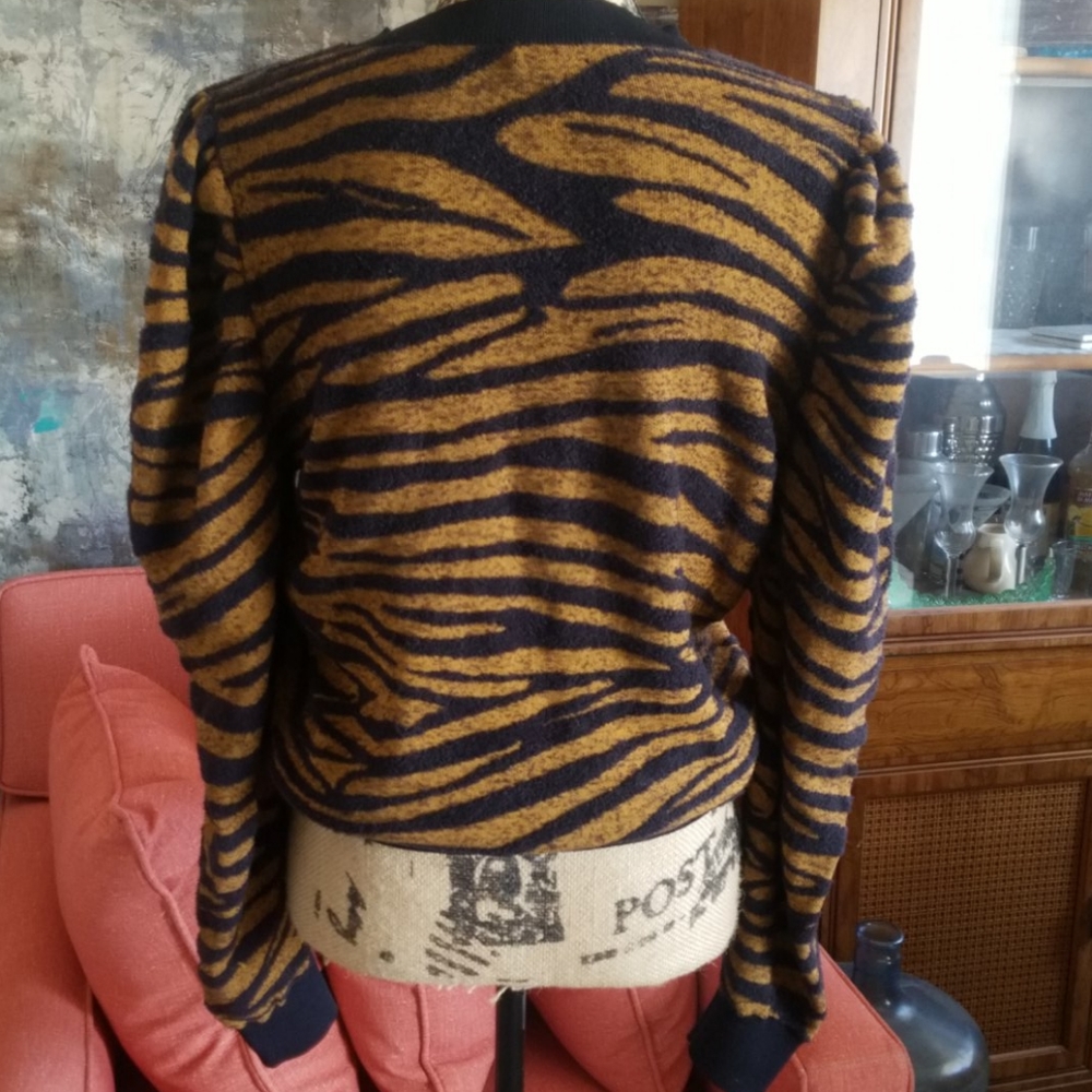 Leith 🐅 - Picture 3 of 5